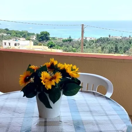 Bilocale Con Magnifica Vista Mare *